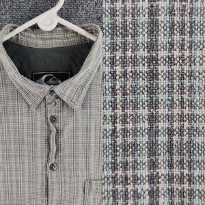 Quiksilver Green Plaid Large Men Button Up Short Sleeve Corduroy Trim Pocket